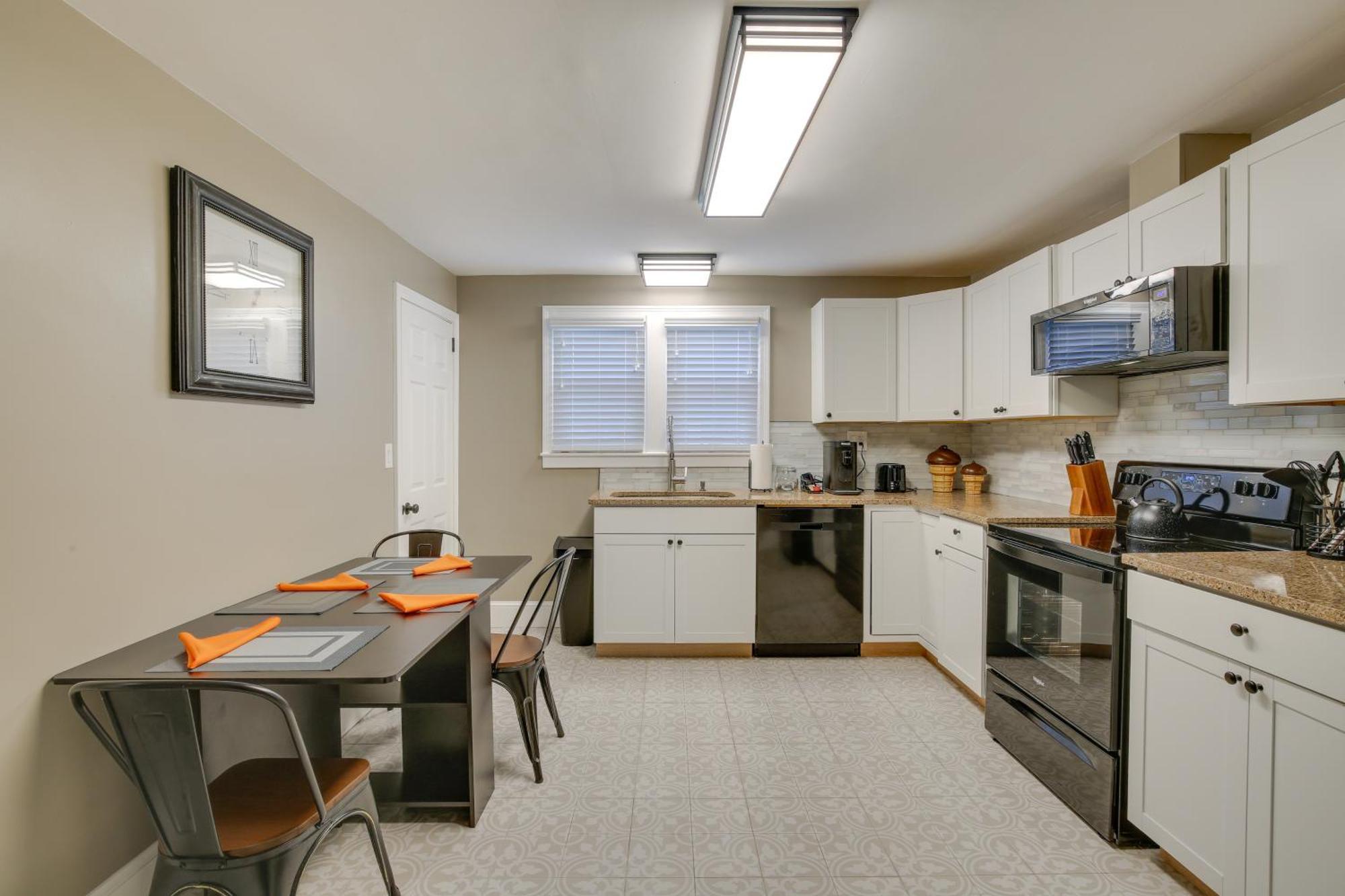 The Peaceful Post Kingston Vacation Rental 외부 사진